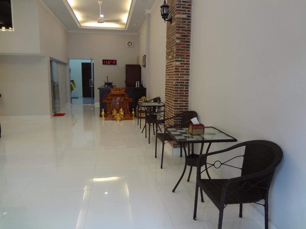 Phnom Penh Le Vincent Hotel Exterior foto